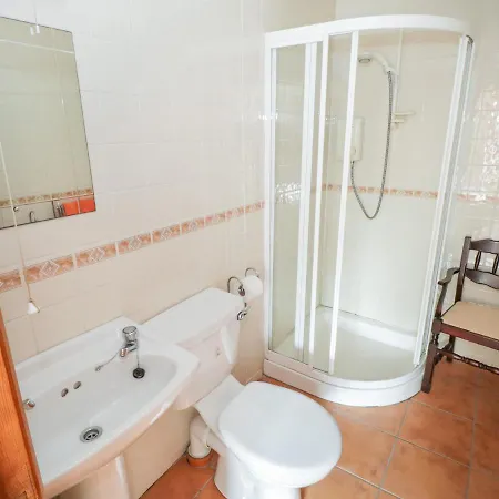 Feriehus 4 Mcneela Terrace *